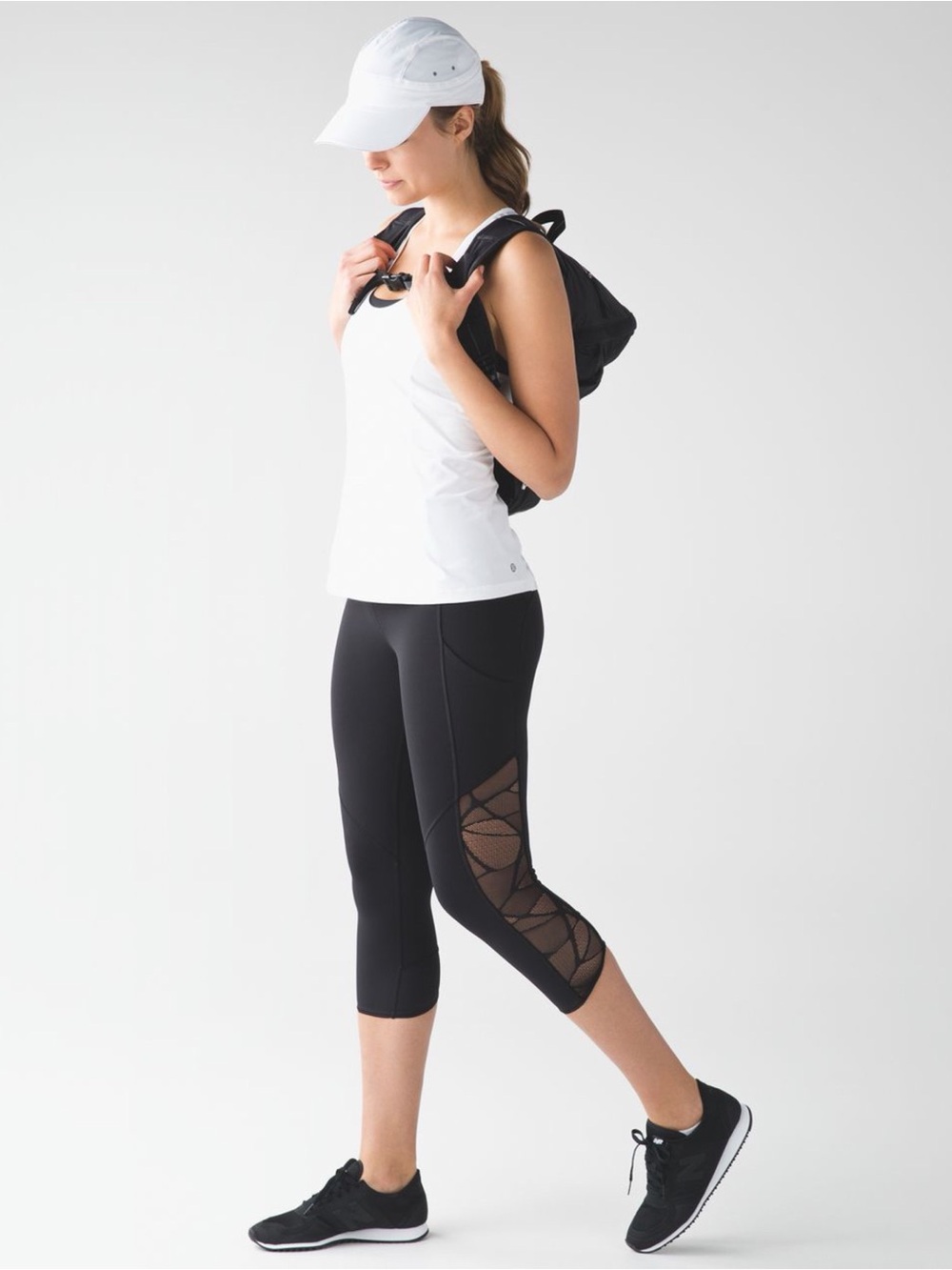 Lululemon Goal Crusher Crop Black Mesh Panel Leggings 0